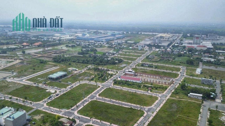 Nền B1 02 KDC Long Cang Residence 94m2, 2 mặt tiền 12m , giáp hồ, cắt lỗ 300tr