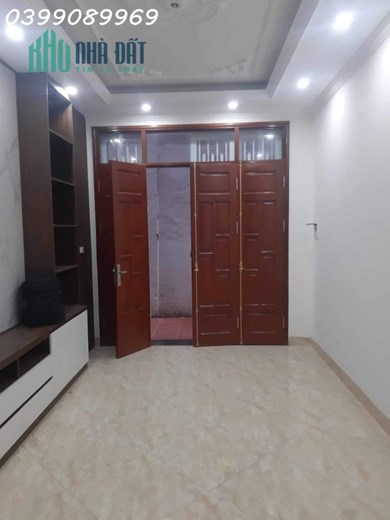 BÁN GẤP NHÀ ĐẸP 5 TẦNG- TRUNG TÂM HAI BÀ TRƯNG - GIÁ TỐT.
