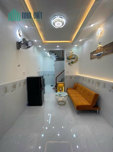 TỈNH LỘ 10 GIÁ 2.3 TỶ - 4 TẦNG BTCT - HXH THÔNG 5M