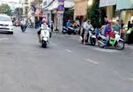 (Ngộp bán rẻ) Nhà Đường ĐẤT THÁNH, P6 TÂN BÌNH - GIÁP Quận 10 - Mặt TIền Kinh Doanh sêu đỉnh -