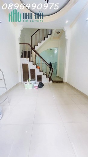 Chủ gấp - TRƯỚC NHÀ 6M - XE HƠI ĐỖ CỬA - 4 TẦNG 5 ngủ - NHỈNH 6 Tỉ
Lê Văn Sỹ, Phường 1 Tân BÌnh