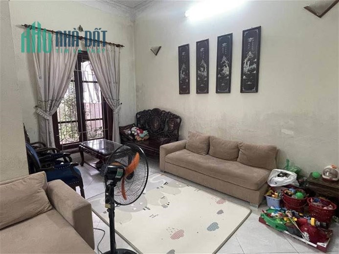 BÁN NHÀ THẠCH BÀN, LONG BIÊN 58M 5 TẦNG 5TỶ7 Ô TÔ VÀO NHÀ, THANG MÁY.