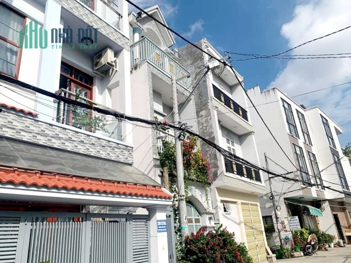 OTO ĐỖ CỬA, NHÀ MỚI DTSD 54m2, HTP NHÀ BÈ, NHỈNH 1T