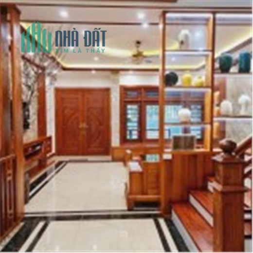 Bán Khách Sạn Ngay Phan Xích Long DT 5m x 23m Nhà 6 Tầng Giá 23 Tỷ