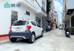 Bán nhà phân lô TĐC Sao Sáng - 618 Ngô Gia Tự 4 tầng mới tinh GIÁ 4.1 tỉ