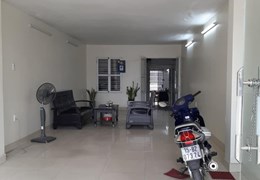 Bán nhà mặt đường Nguyễn Bỉnh Khiêm, 76m 3 tầng GIÁ 6.1 tỉ gần Lạch Tray