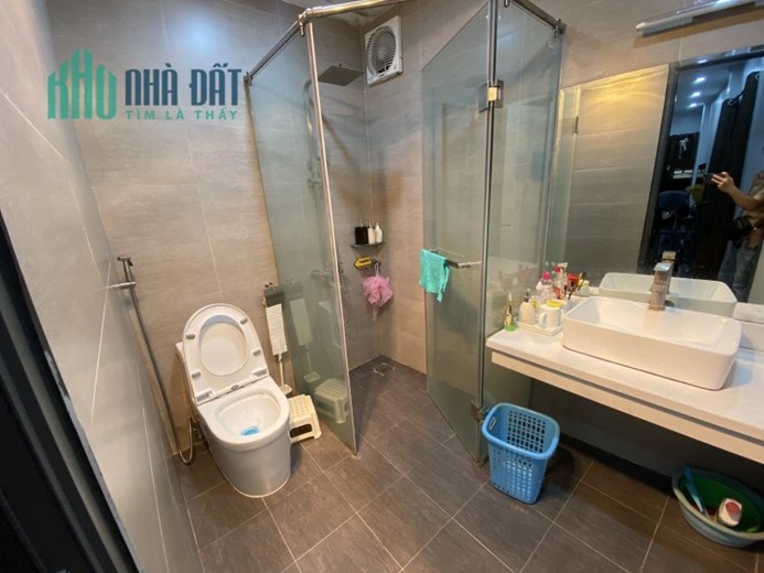 Bán nhà Tây Sơn 35m2 x 5 tầng, nhà đẹp ở ngay, gần phố, 2 thoáng, 5 tỷ
