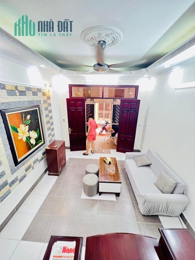 Bán Nhà Ngõ 195 Phố Trần Cung 45m2 x 4 tầng 1 tum, 4 phòng ngủ đầy đủ công năng, nhà mới ở ngay,