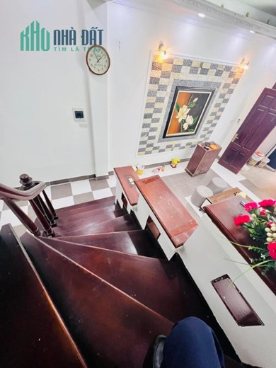 Bán Nhà Ngõ 195 Phố Trần Cung 45m2 x 4 tầng 1 tum, 4 phòng ngủ đầy đủ công năng, nhà mới ở ngay,