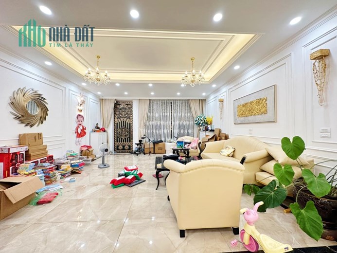 Bán nhà mặt phố Tôn Đức Thắng, Đống Đa, doanh thu 900tr/ năm, 128m, MT 5m, 41 tỷ