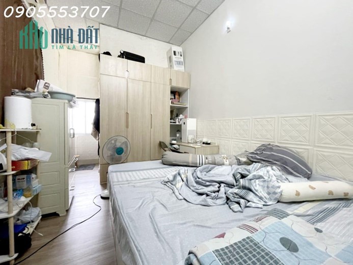 Nhà 2 tầng Q. Hải Châu - HÒA CƯỜNG NAM, Đà Nẵng, Sổ vuông vức, gần Mặt tiền, Chỉ 2 tỷ 400