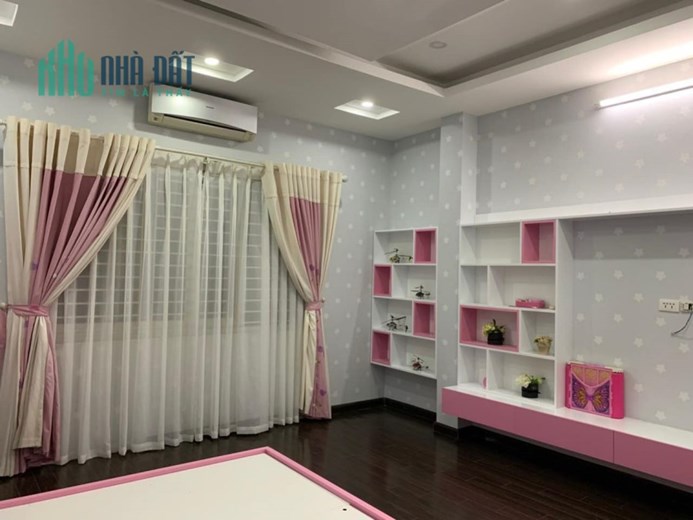 Cho thuê nhà Nguyễn Viết Xuân, Thanh Xuân ô tô 60mx4T 5PN hơn 10 tr VP KD ở ngay