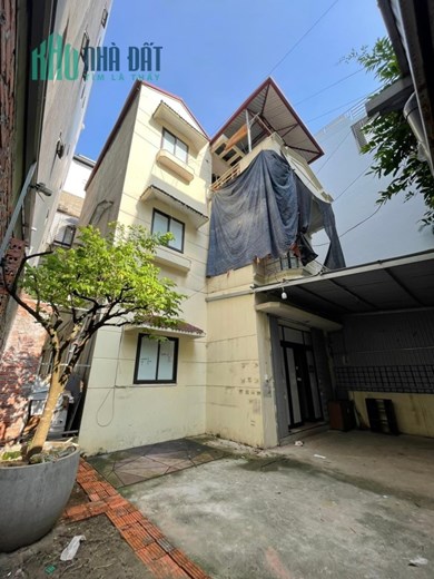 Cho thuê   Biệt Thự Phùng Chí Kiên , Cầu Giấy 210mx3T kho VP ở ngay ngõ oto giá rẻ