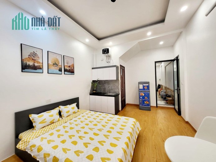Bán Căn CCMN Phố Nguyễn Văn Huyên 46m2 x 6 tầng, 10 phòng khép kín full nội thất, dòng tiền