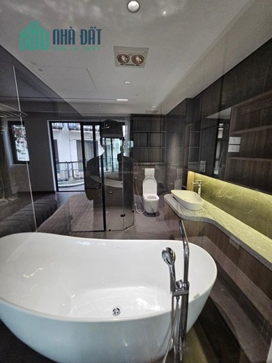nhà đẹp Nguyễn Văn Cừ, 75m x 7tầng, mặt tiền 6m, thiết kế hiện đại, gara, full nội thất