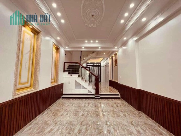 CHỈ NHỈNH 6 TỶ, CÓ NGAY NHÀ KIẾN HƯNG, GARA Ô TÔ