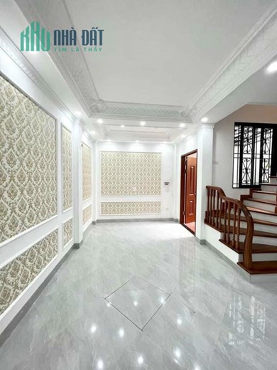 4 TỶ Ô TÔ VÀO NHÀ CÓ MUA KHÔNG?
NHÀ THẠCH BÀN-LONG BIÊN-HN.TIỆN ÍCH NGẠP TRỜI.SÁT GARDEN CITY