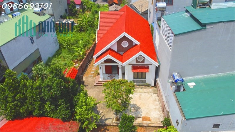 bán 333m đất tại TP Vĩnh Yên, sẵn nhà mới xây giá chỉ hơn 2 tỷ