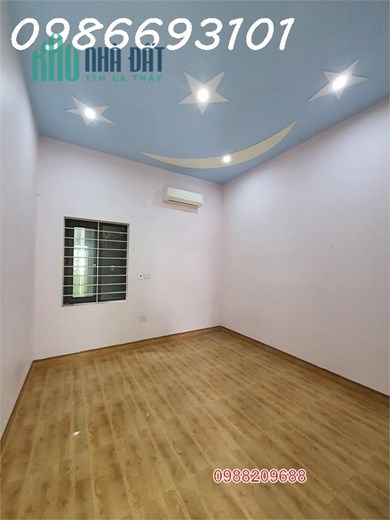 bán 333m đất tại TP Vĩnh Yên, sẵn nhà mới xây giá chỉ hơn 2 tỷ