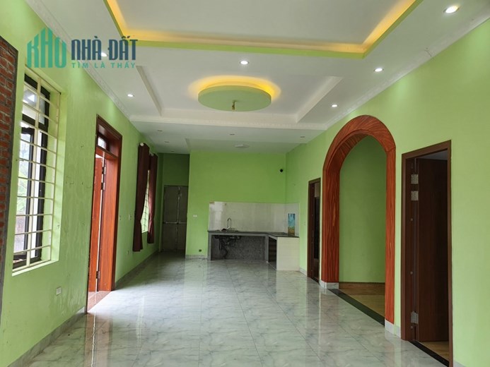 bán 333m đất tại TP Vĩnh Yên, sẵn nhà mới xây giá chỉ hơn 2 tỷ