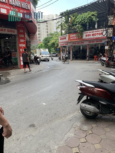 VÀI BƯỚC RA PHỐ KHƯƠNG TRUNG, THẲNG TẮP, GIÁ RẺ 5.75 tỷ TL- RỘNG 47m-4T-MT4.5m