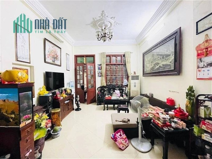 VÀI BƯỚC RA PHỐ KHƯƠNG TRUNG, THẲNG TẮP, GIÁ RẺ 5.75 tỷ TL- RỘNG 47m-4T-MT4.5m