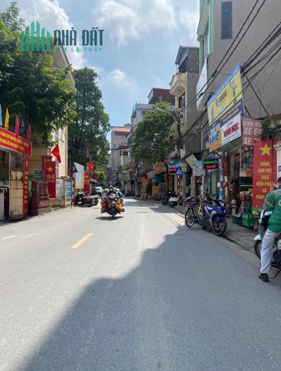 Nhỉnh 3 tỷ nhà mới 40m2, mặt tiền 5m Trung Văn, Nam Từ Liêm, ô tô đỗ cửa, kinh doanh.