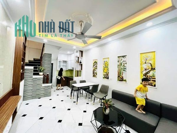 🌹💯🏆 NHÀ KHƯƠNG ĐÌNH, Nhà Mới Đẹp đủ nội thất Về Ở Luôn, diện tích 35m2 nhà 5 Tầng, giá gần 4 Tỷ.