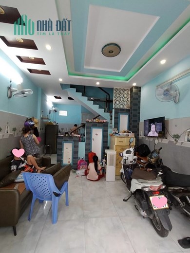 Bán nhà Hẻm xe tải, Trương Phước Phan, Bình Trị Đông, Bình Tân, 35m2, 2 tầng, chỉ 3.95 tỷ TL
