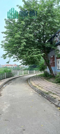 Định cư Úc cần bán gấp lô đất Siêu Phẩm 3 mặt tiền ngay trung tâm Thành Phố Vĩnh Yên