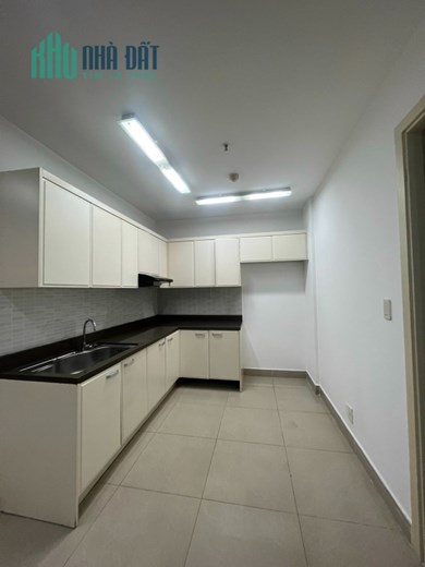Căn hộ chung cư Charm Plaza đang bán với giá 1 tỷ 600