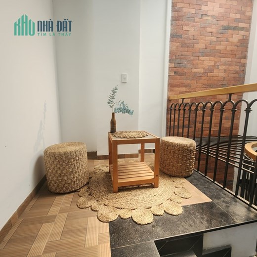 Chính Chủ Cần Bán Nhanh Căn Nhà 2 Mặt Kiệt Hoàng Diệu Thoáng Mát, 4 Tầng, Giá 4 Tỷ.