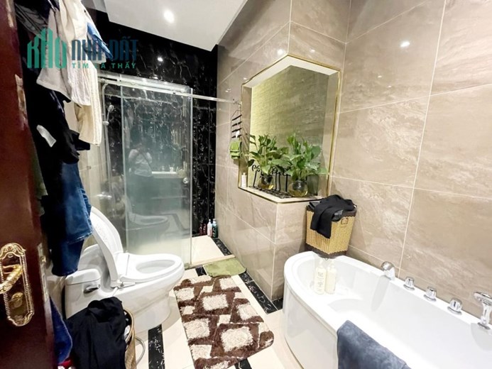 BIỆT THỰ MINI TRUNG TÂM BÀU CÁT- NỘI THẤT CAO CẤP - RỘNG HƠN 8M.