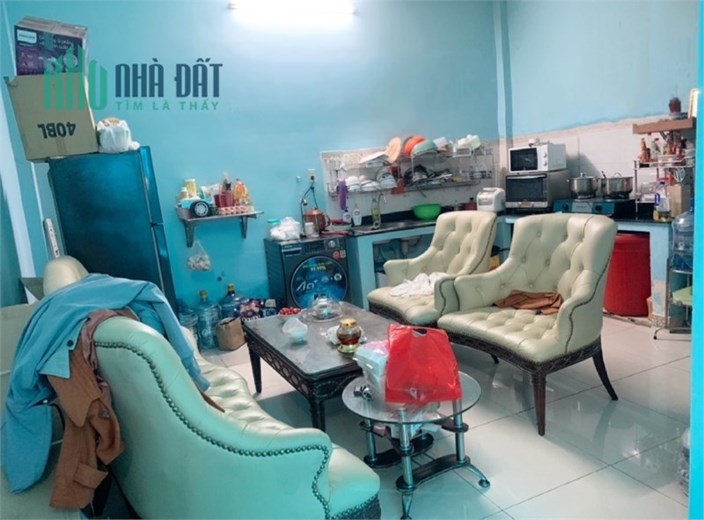 Shop Đồ Si Mặt Tiền Nguyễn Thị Thập - DT 150m2, Nội Thất Đầy Đủ,