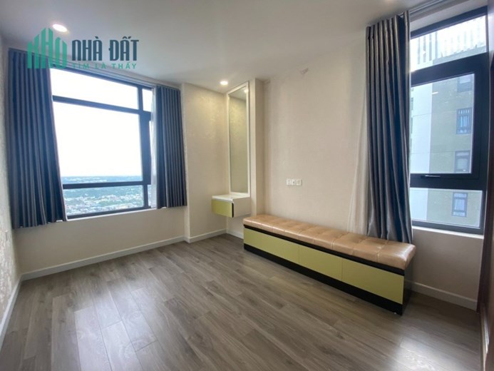 Căn 3PN 87m2 Central Premium giá 15 triệu có nội thất cần cho thuê