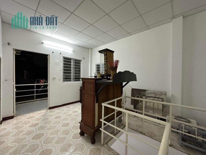 ♪Nhà Hoàng Diệu thông Nguyễn Hoàng 52m2 ngang 8.3m 2 tầng kiên cố, 1.x tỷ