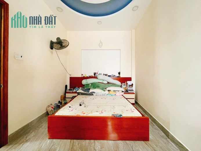 Nhà cách sân bay 10 phút, chỉ 4.35 tỷ, phù hợp gia đình nhỏ.