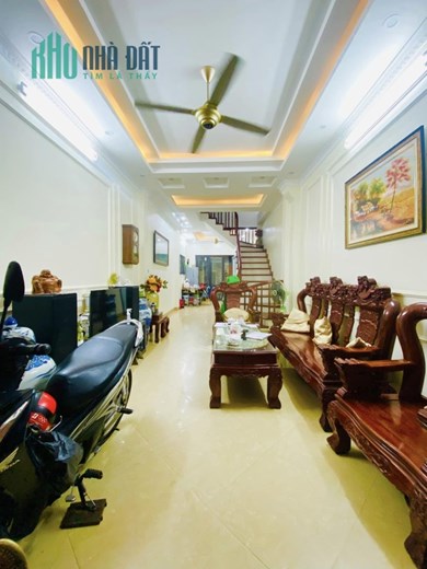 60m2 Kim Ngưu, Hai Bà Trưng - 5 tầng, mặt tiền 4m chào 6.5 Tỷ, Ngõ Nông kinh doanh ô tô