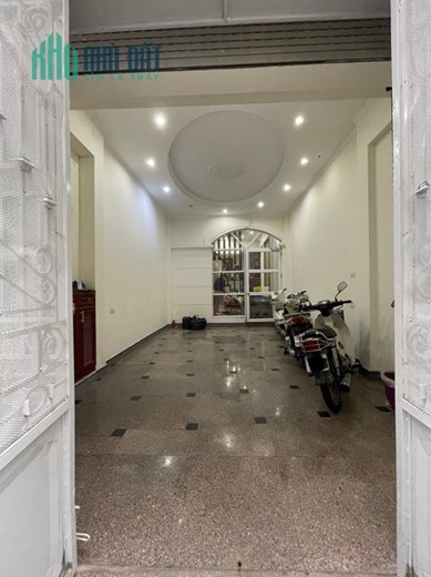 ĐẸP !! Cho thuê nhà Hào Nam , Đống Đa OTO 60mx5T 6PN  KD VP spa kho cửa hàng đỉnh 20 tr