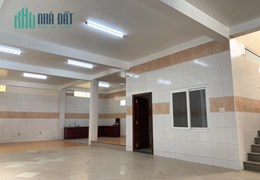 Chỉ 1 Căn Nhà Cần Bán Duy Nhất Ngay Chợ Trung Tâm Hóc Môn