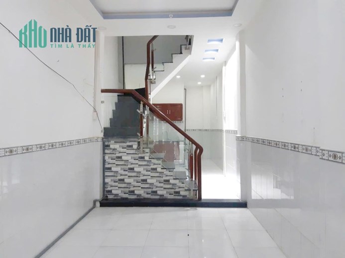 Nhà bán trệt, lầu hẻm Thông Nguyễn Chế Nghĩa - Tuy lý Vương P12Q8