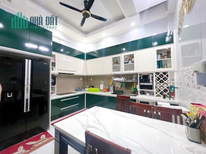 Nhà mới 4 tầng HXH đường Gò Dầu P.Tân Quý Q.Tân Phú - 6.4 Tỷ