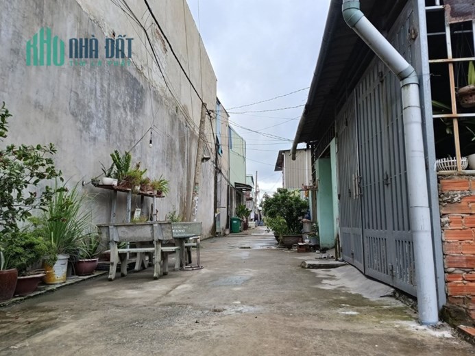 Nhà SHR 214m2 gần Cầu Xáng, Phạm Văn Hai, Bình Chánh chỉ 2Tỷ8