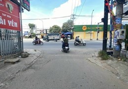 Nhà SHR 214m2 gần Cầu Xáng, Phạm Văn Hai, Bình Chánh chỉ 2Tỷ8