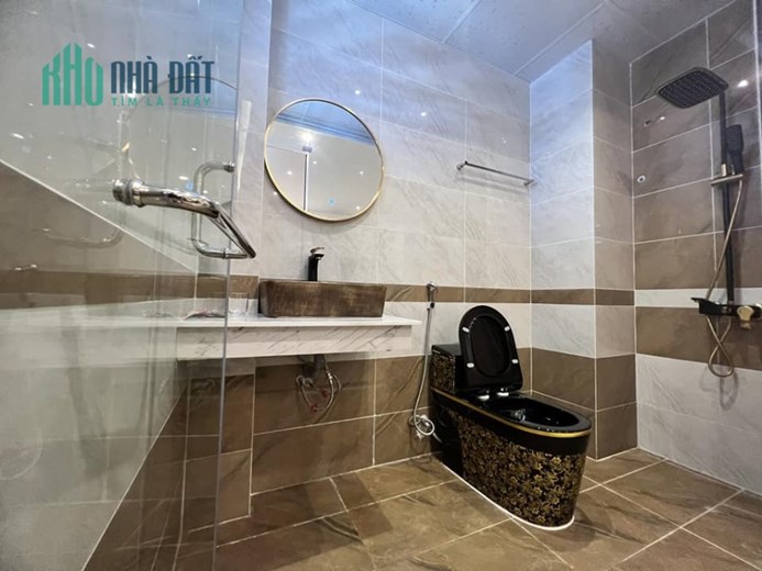 BÁN KS NGUYỄN VĂN QUÁ, 2 HẦM 9 LẦU, QUẬN 12