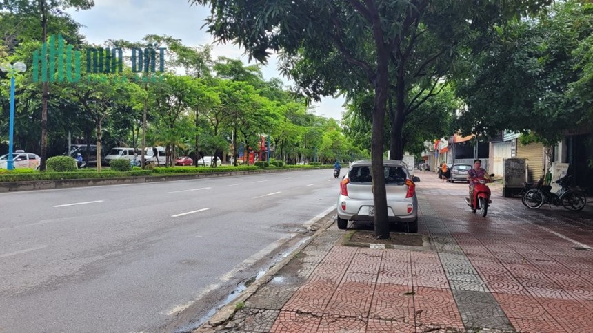 Nhà Mặt Phố-DT Quá Khủng 450m²-MT 12m-Ngô Gia Tự-Long Biên-Giá Hiếm 86 tỷ
