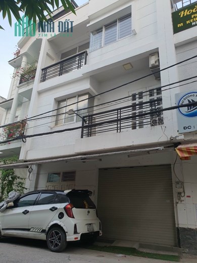 Bán Nhà 3 Lầu Đường Dương Cát Lợi Nhà Bè Hẻm 2 Xe Hơi Tránh Nhau Giá 6 Tỷ