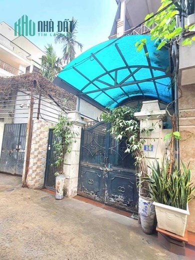 Bán Nhà Lạc Long Quân 220m2 x 4 tầng, ngõ thông rộng, gần Phố, khách mua ở hoặc đầu tư xây ccmn,