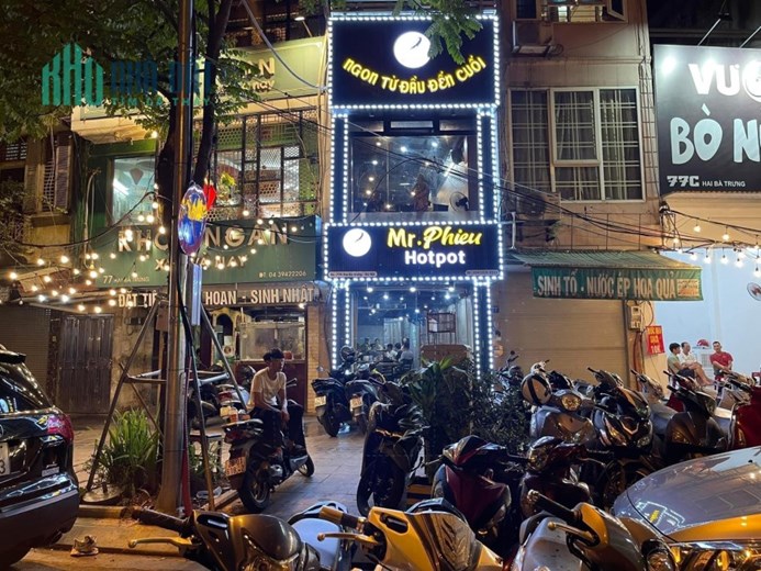 Chính chủ sang nhượng nhà hàng tại 77A Hai Bà Trưng, Hoàn Kiếm , Hà Nội
