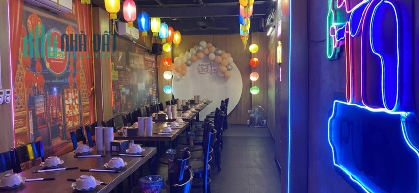 Chính chủ sang nhượng nhà hàng tại 77A Hai Bà Trưng, Hoàn Kiếm , Hà Nội